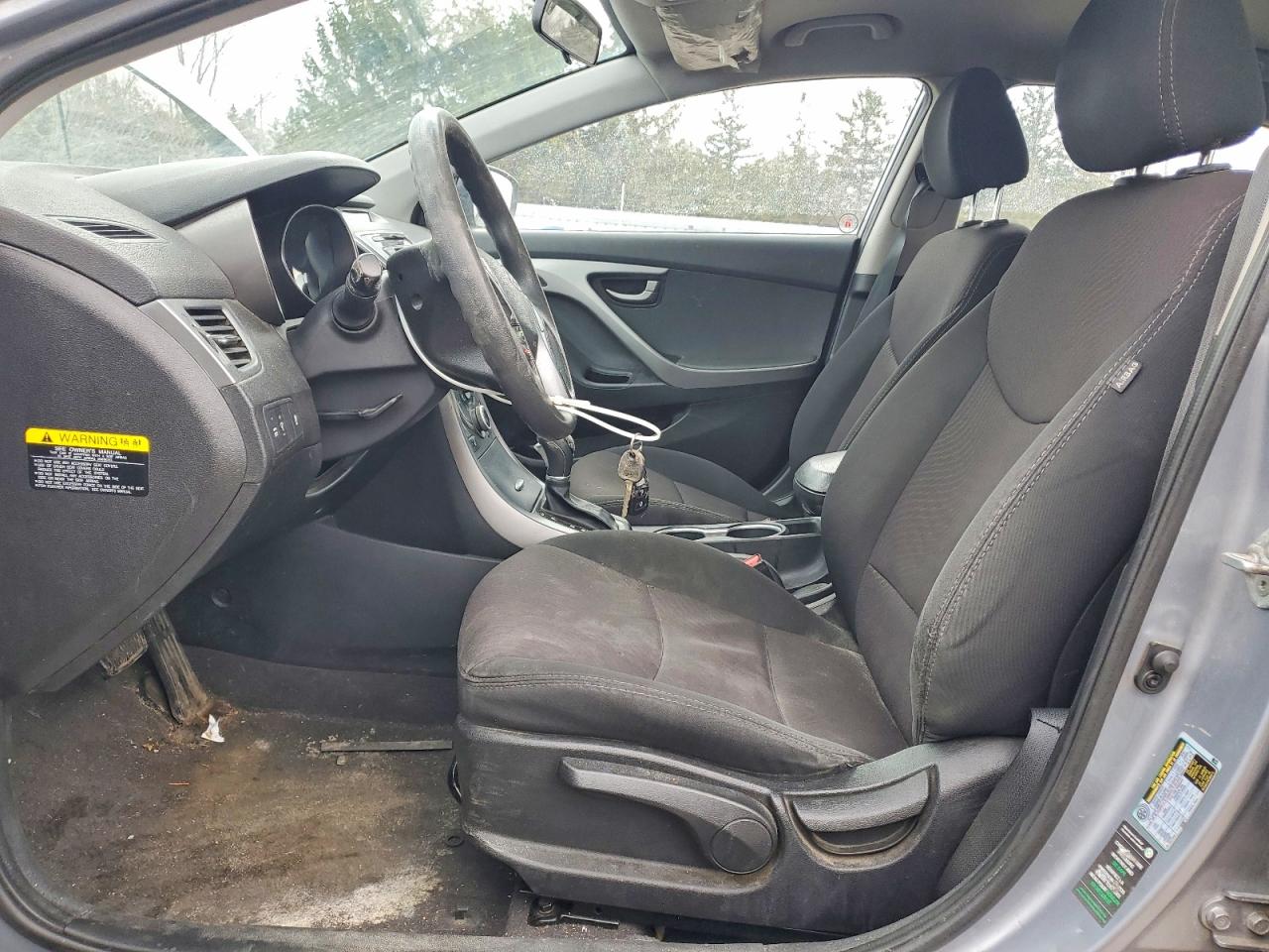 2016 HYUNDAI ELANTRA SE photo 7