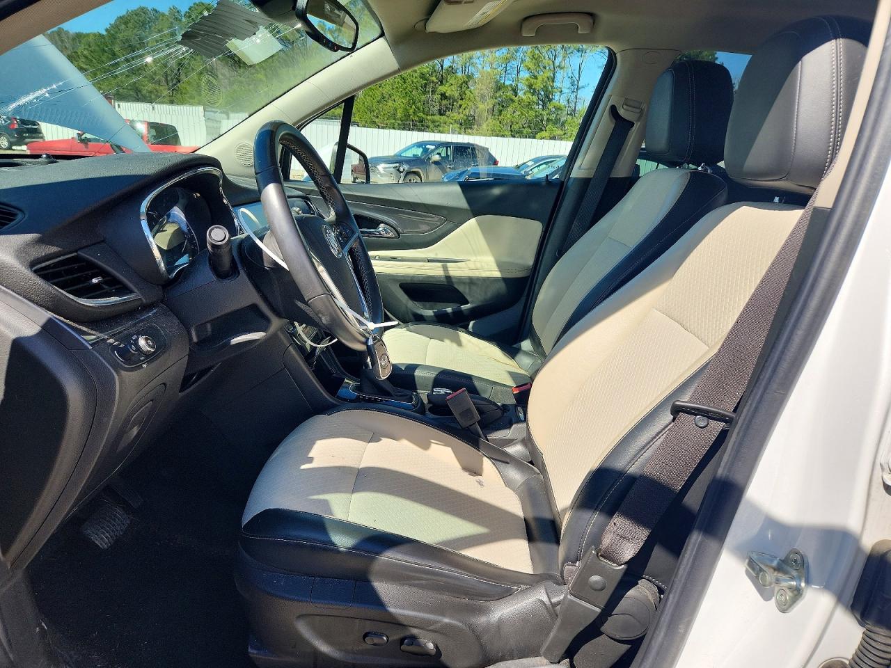 2017 BUICK ENCORE PREFERRED photo 13