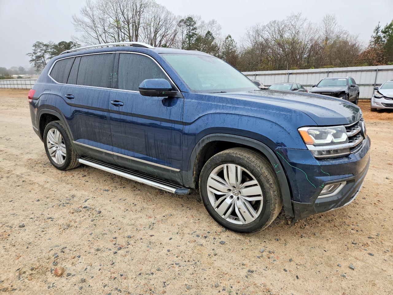 2018 VOLKSWAGEN ATLAS SEL PREMIUM photo 7