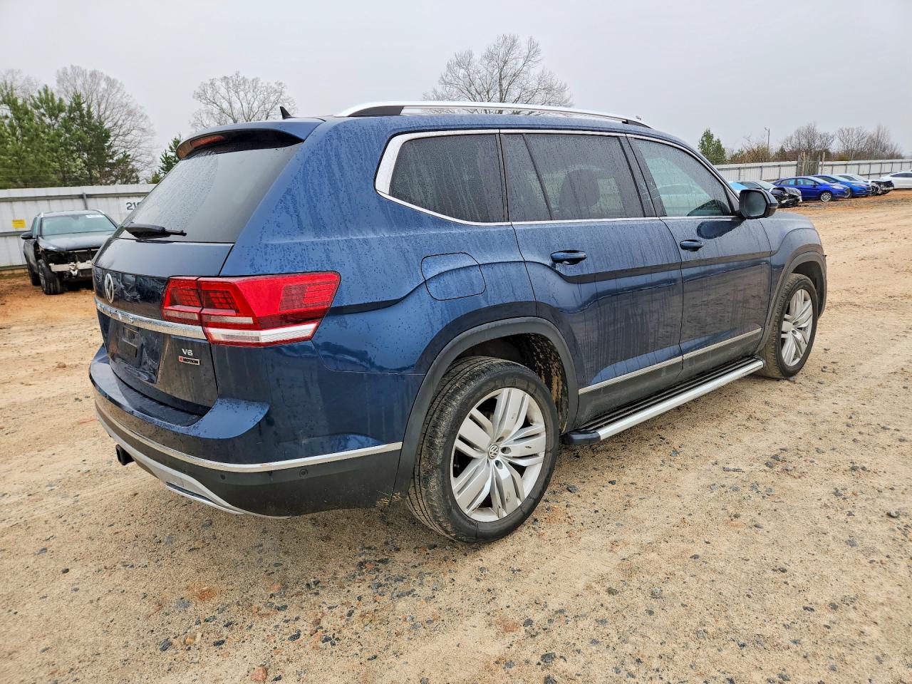 2018 VOLKSWAGEN ATLAS SEL PREMIUM photo 5