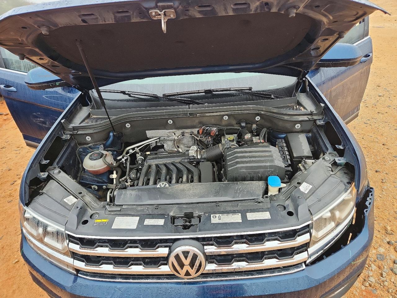 2018 VOLKSWAGEN ATLAS SEL PREMIUM photo 23