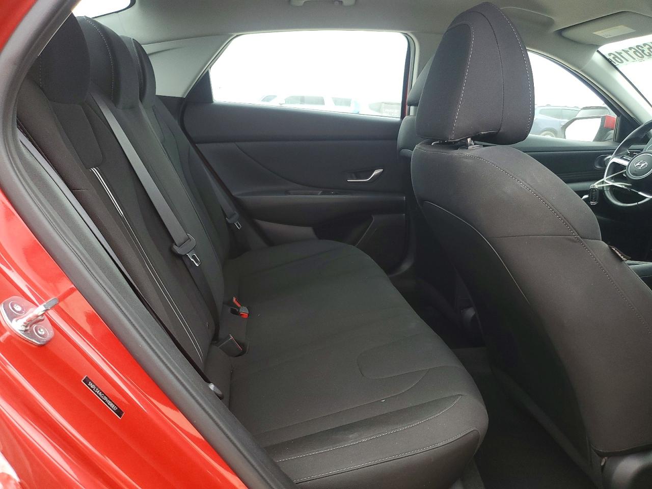 2023 HYUNDAI ELANTRA SEL photo 28
