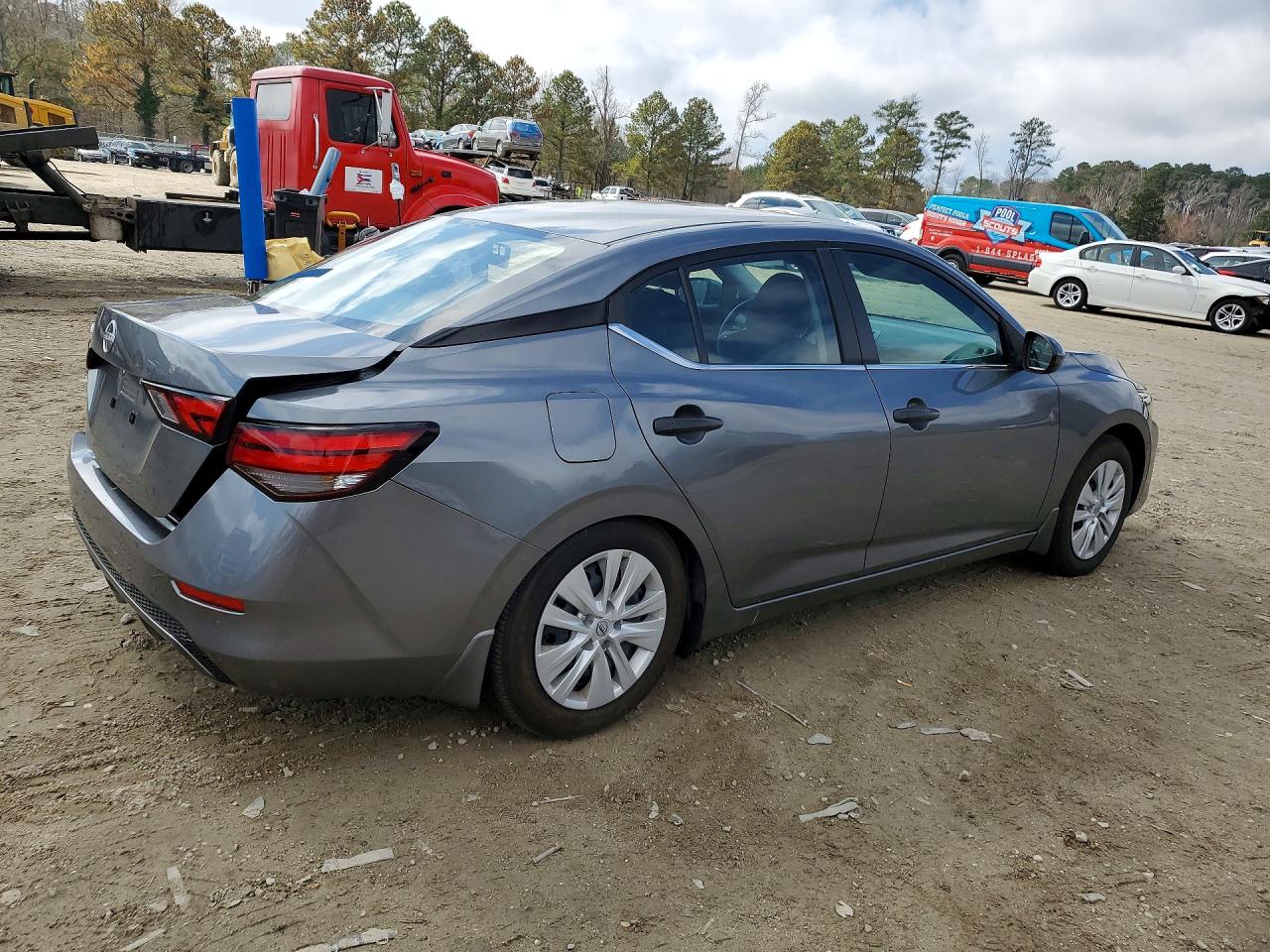 2025 NISSAN SENTRA S photo 5