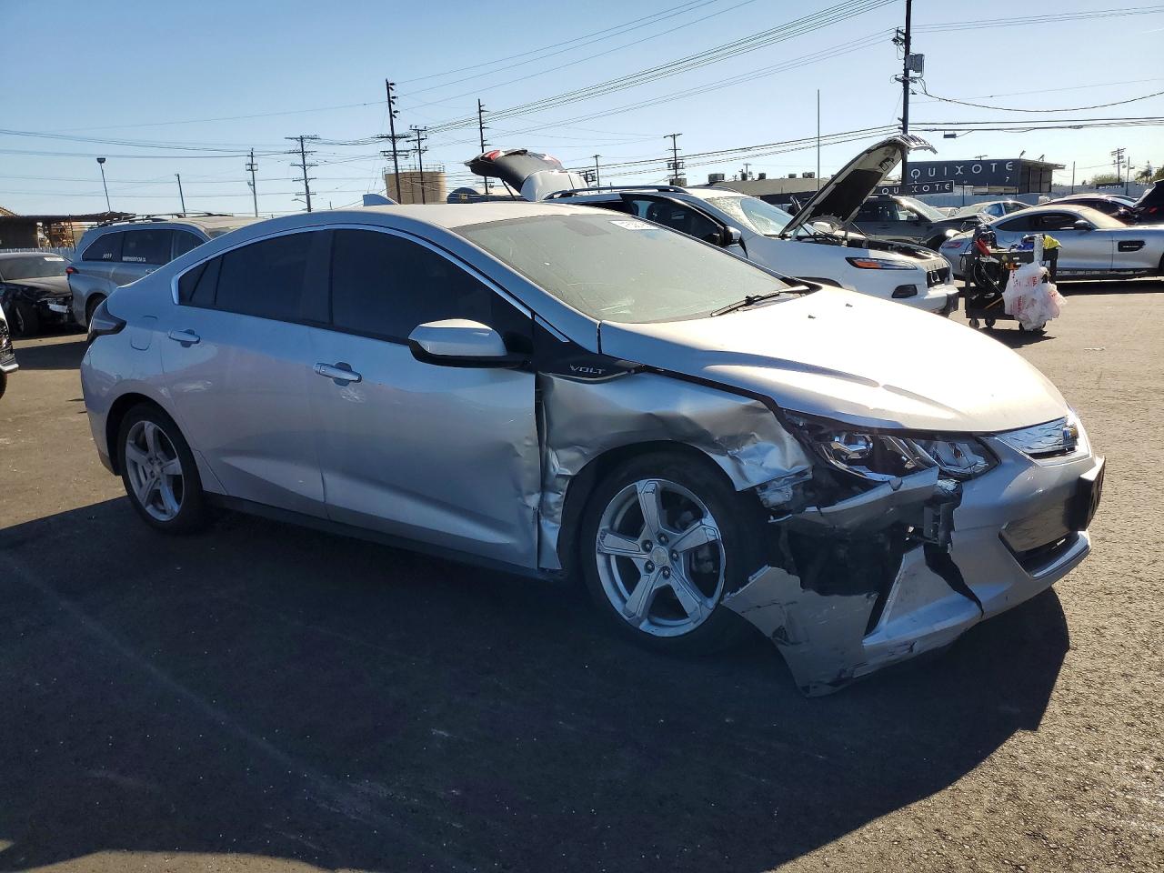 2017 CHEVROLET VOLT LT photo 4