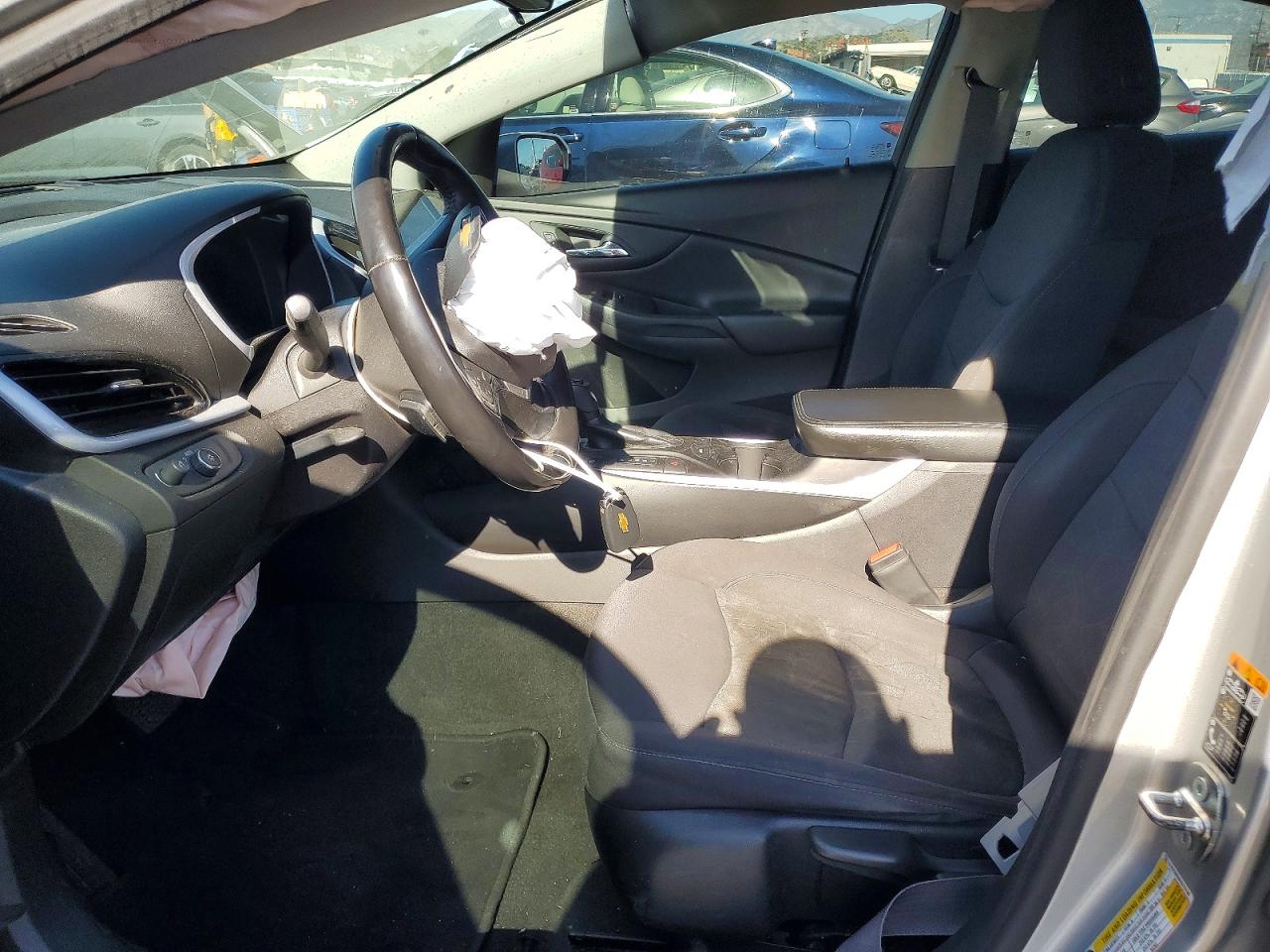 2017 CHEVROLET VOLT LT photo 7