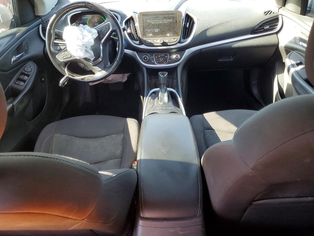 2017 CHEVROLET VOLT LT photo 8