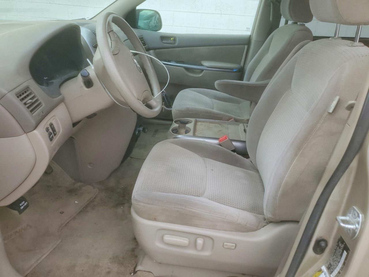 2006 TOYOTA SIENNA LE 7 PASSENGER photo 7