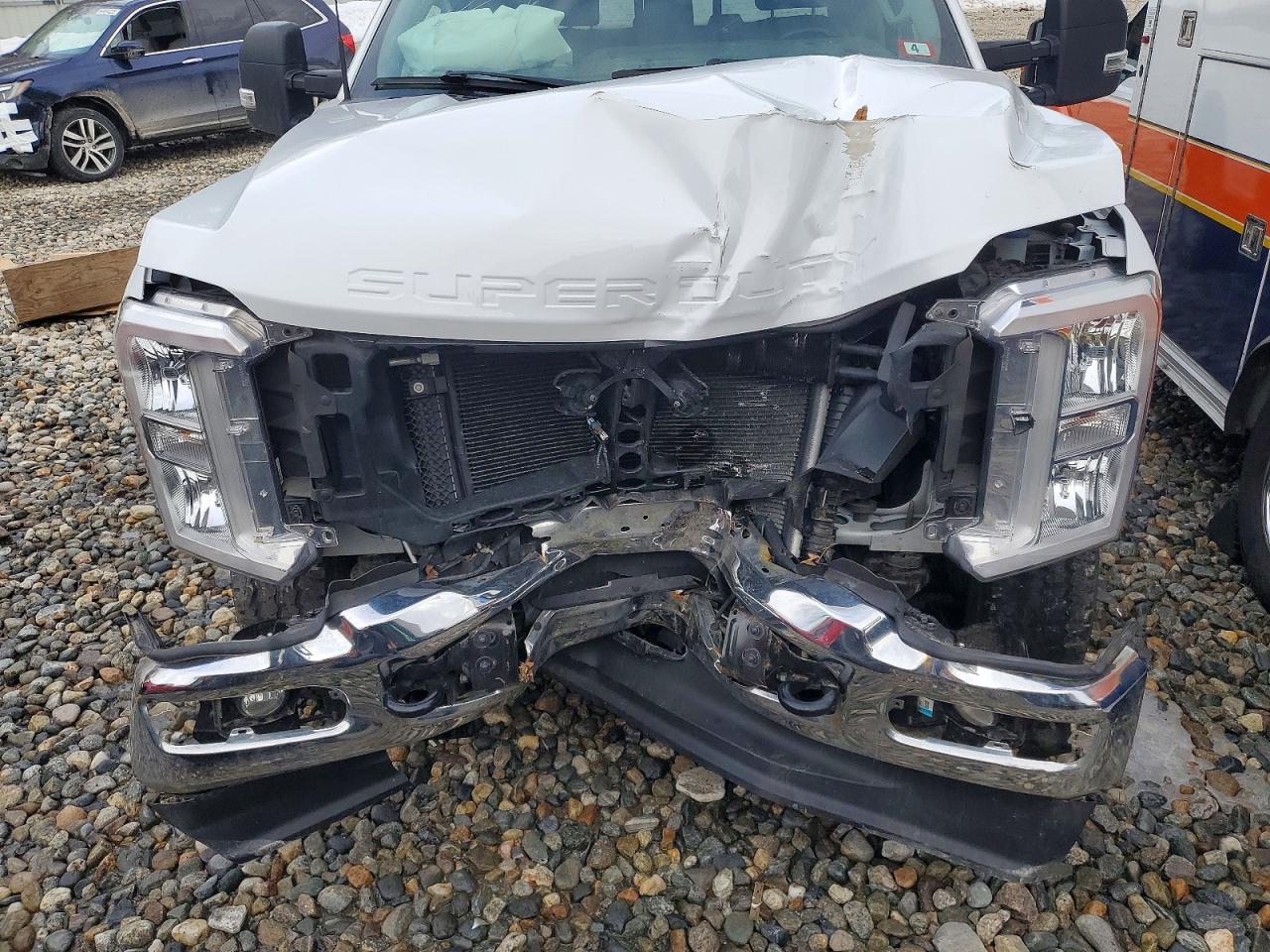 2023 FORD F350 SUPER DUTY photo 23