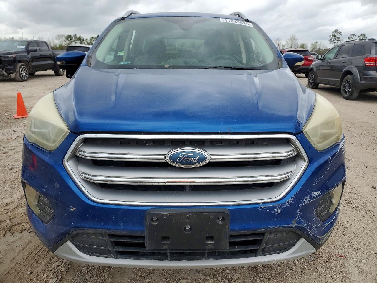 2017 FORD ESCAPE TITANIUM photo 9