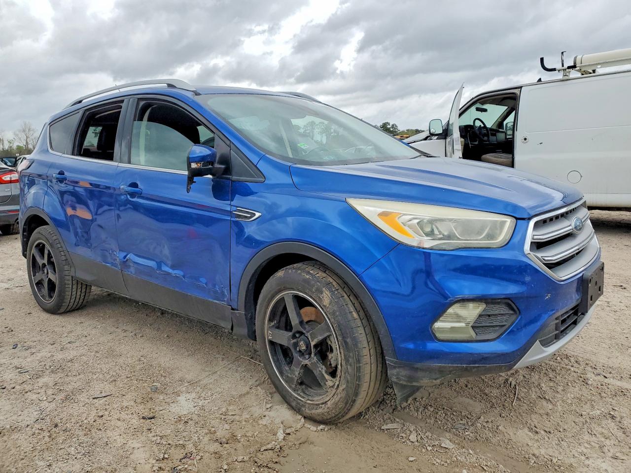 2017 FORD ESCAPE TITANIUM photo 7