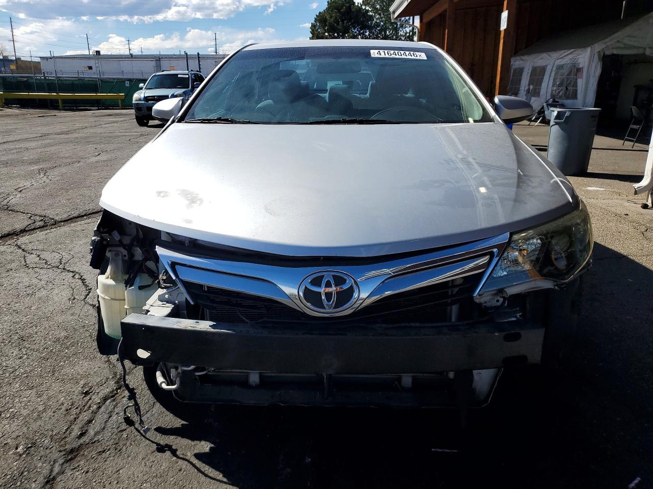 2012 TOYOTA CAMRY LE photo 13