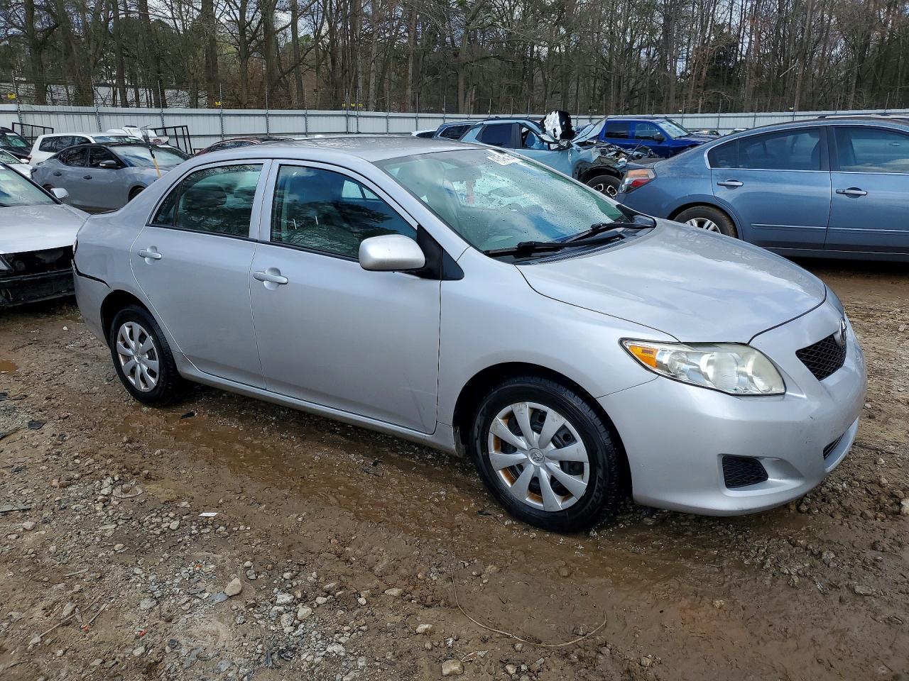 2010 TOYOTA COROLLA LE photo 7
