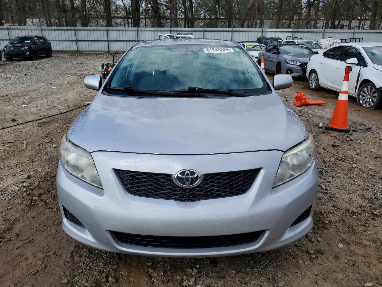 2010 TOYOTA COROLLA LE photo 9