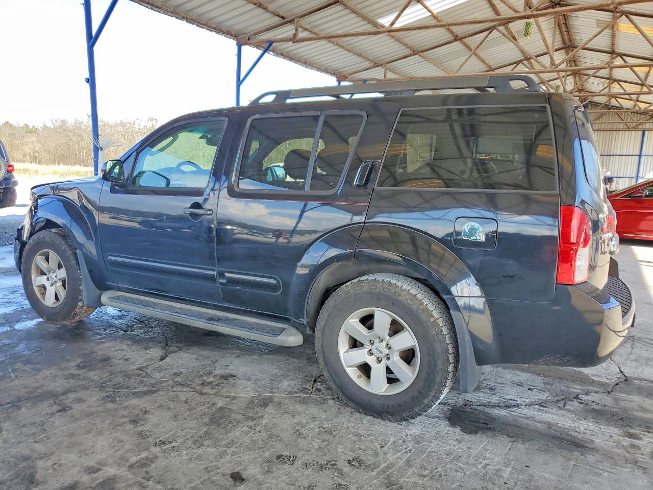2008 NISSAN PATHFINDER S photo 2