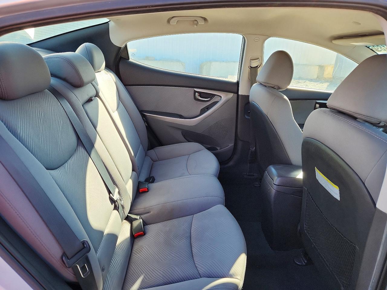 2013 HYUNDAI ELANTRA GLS photo 19