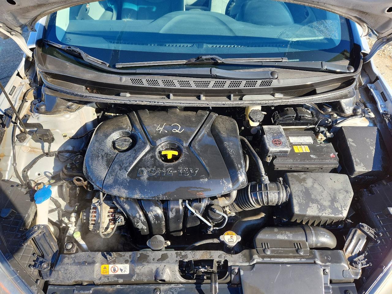 2013 HYUNDAI ELANTRA GLS photo 21