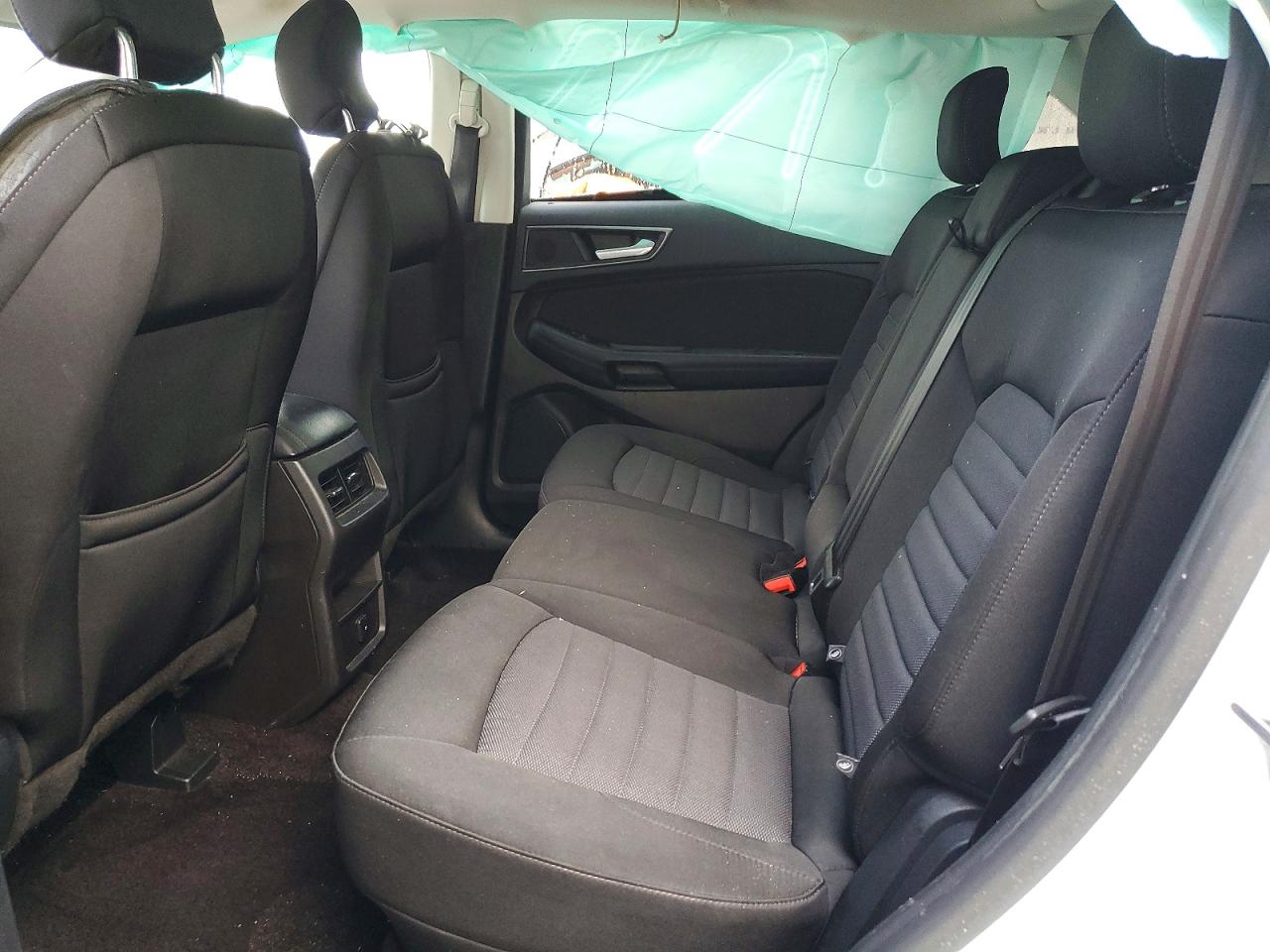 2017 FORD EDGE SE photo 11