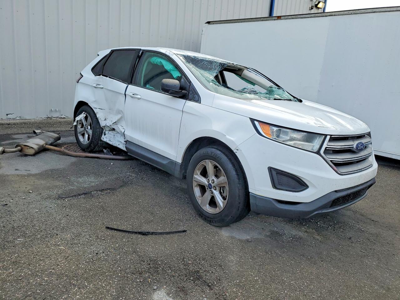 2017 FORD EDGE SE photo 4