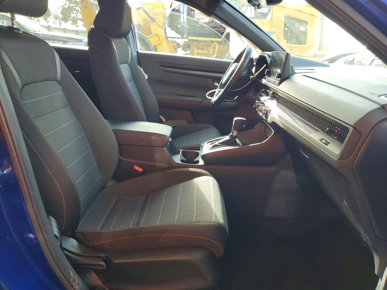 2025 HONDA CR-V SPORT photo 19