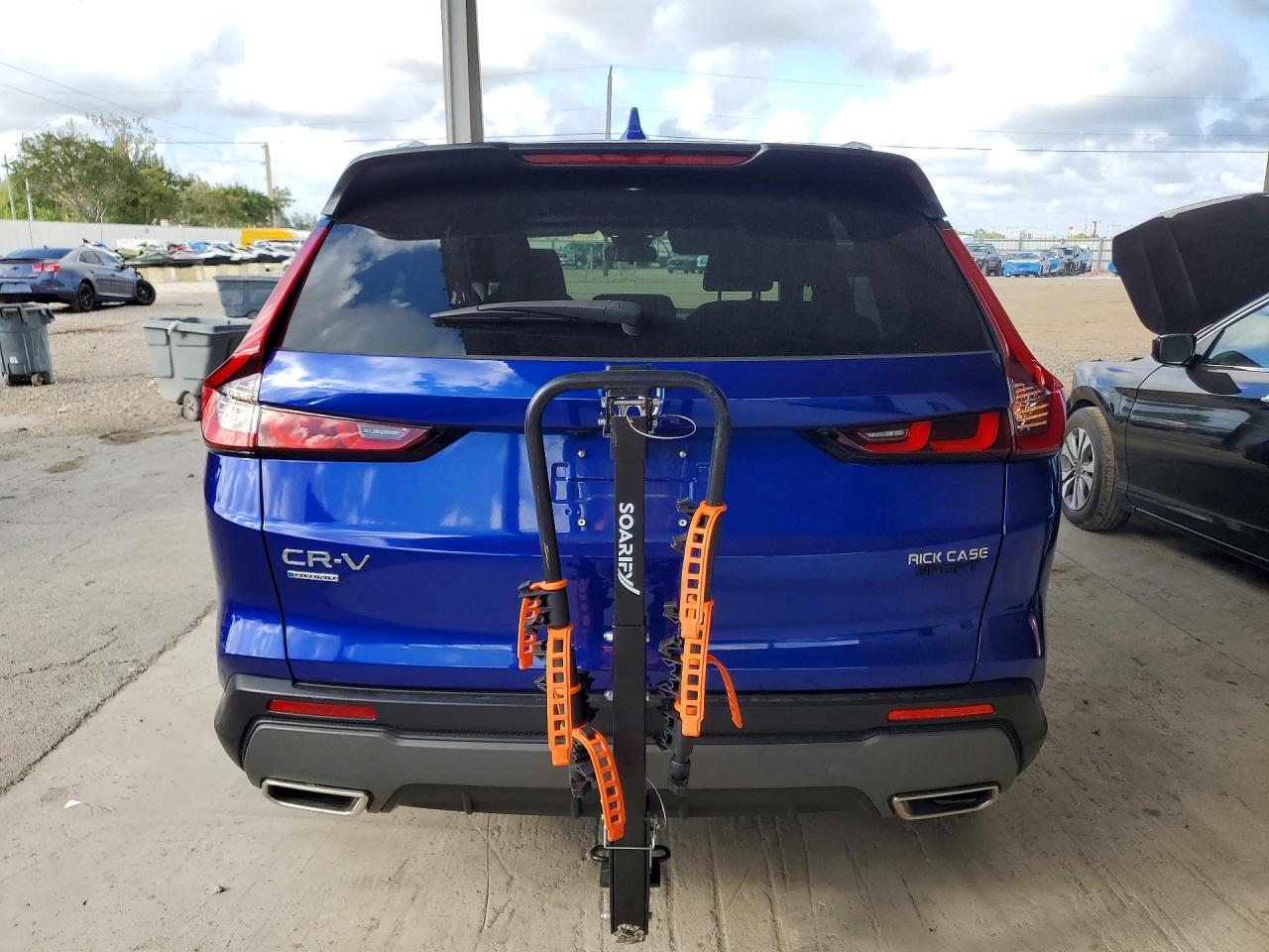2025 HONDA CR-V SPORT photo 16