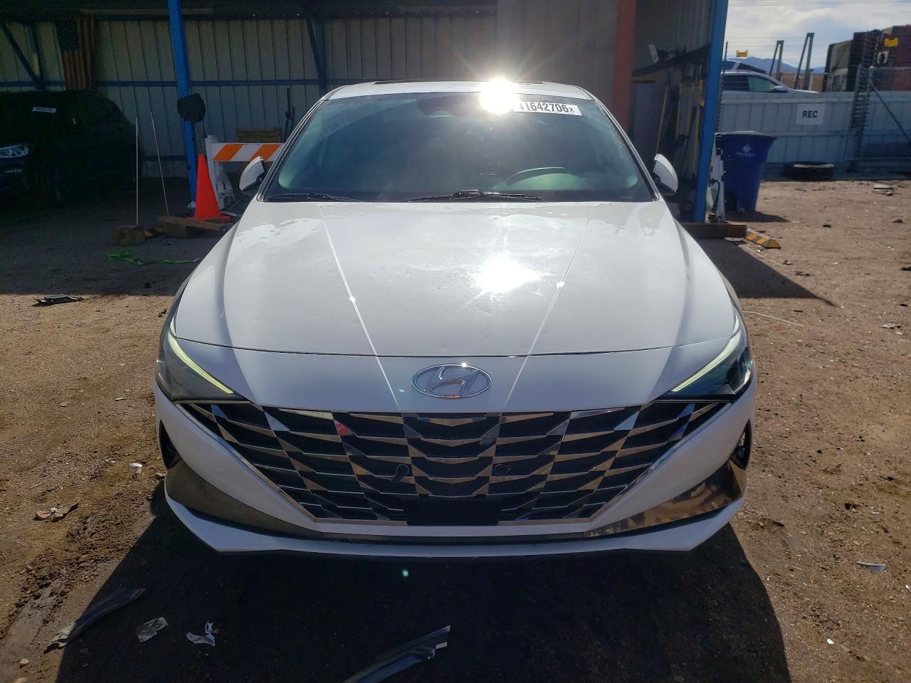 2023 HYUNDAI ELANTRA LIMITED photo 5