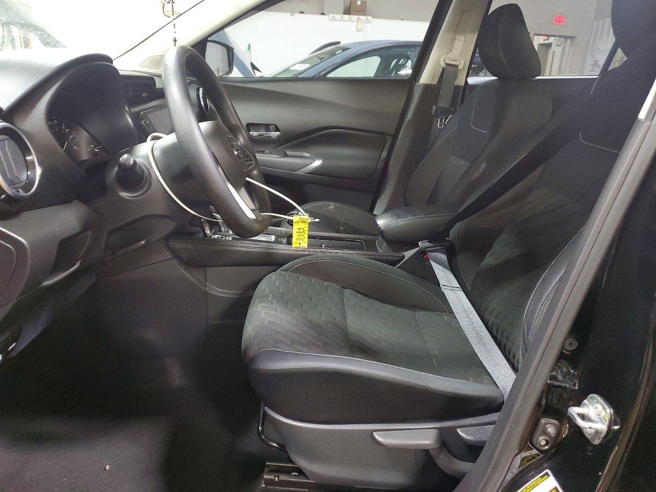 2021 NISSAN KICKS SV photo 19