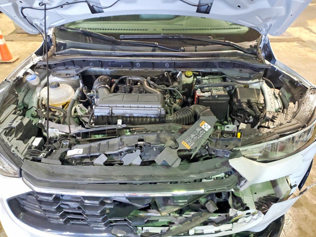 2025 FORD ESCAPE ST LINE photo 23