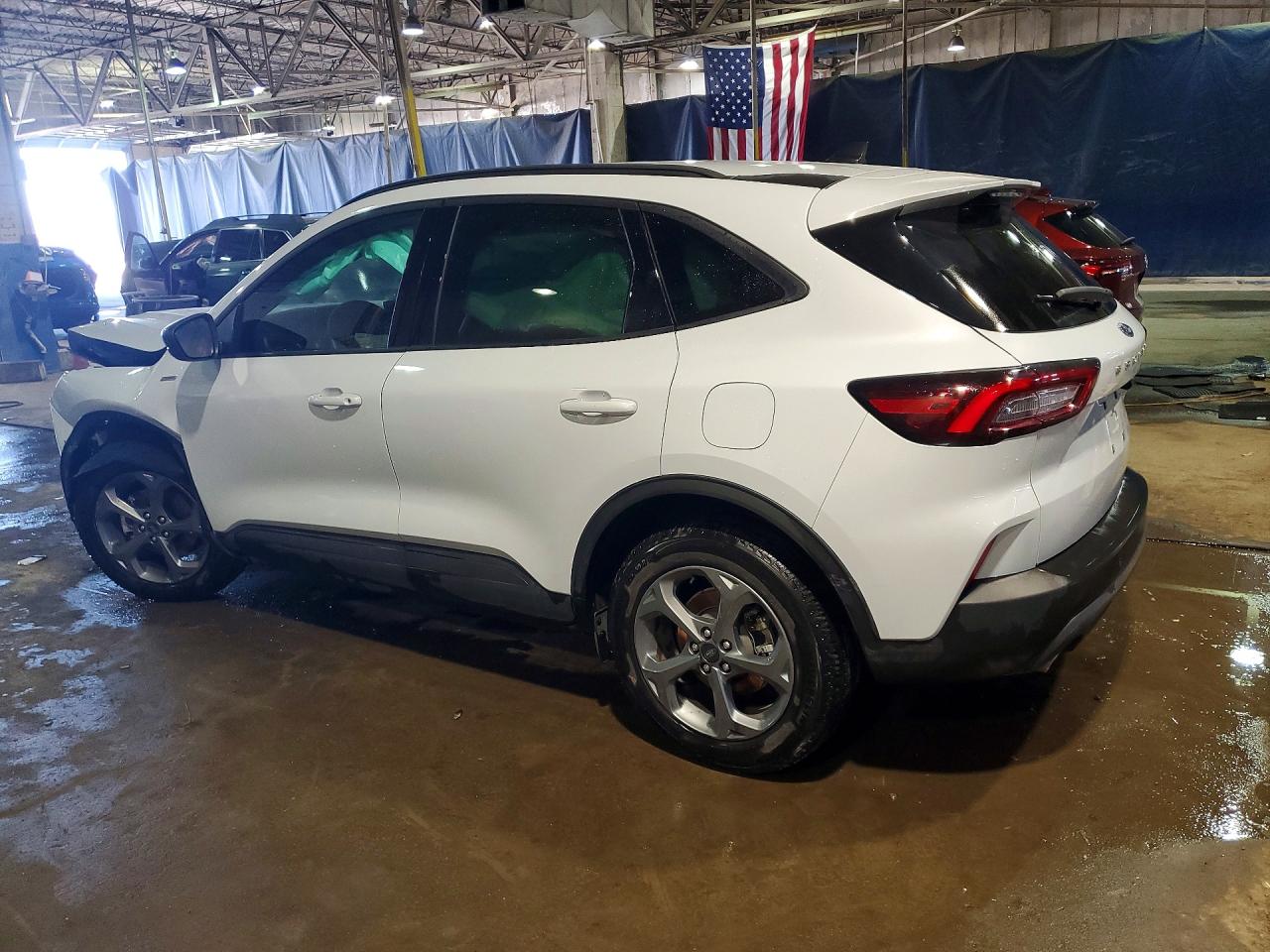 2025 FORD ESCAPE ST LINE photo 3