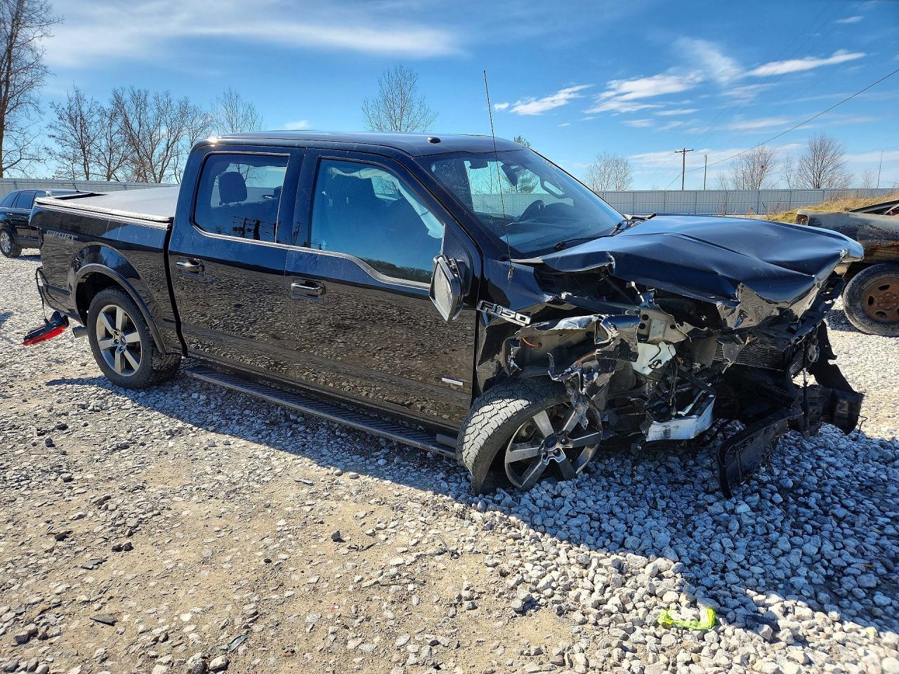 2017 FORD F150 SUPERCREW photo 4