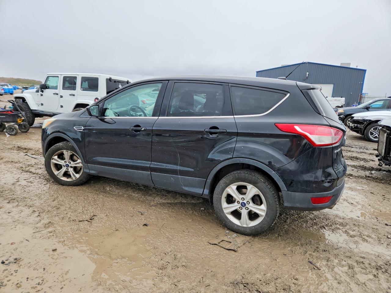 2016 FORD ESCAPE SE photo 2