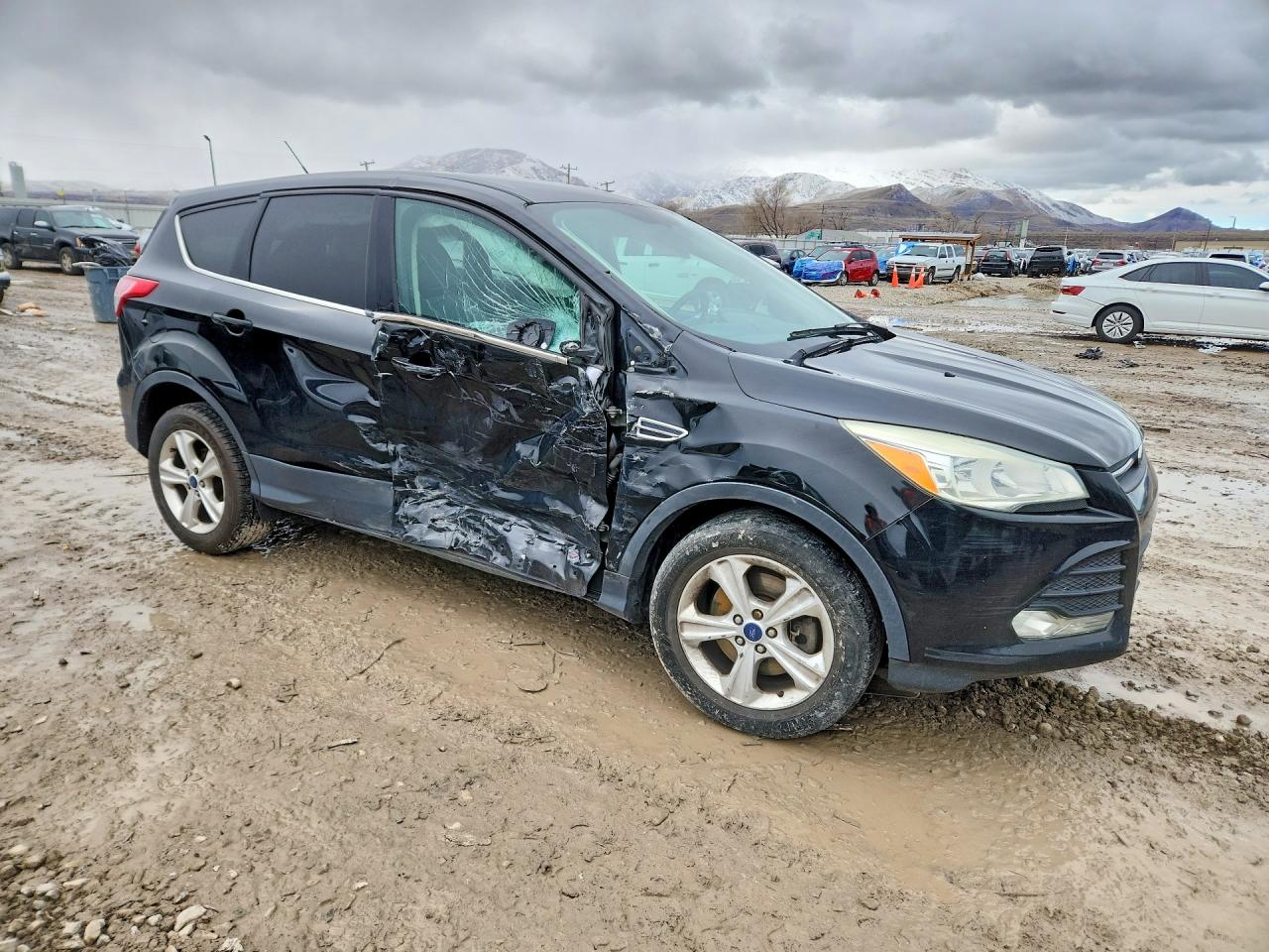 2016 FORD ESCAPE SE photo 4