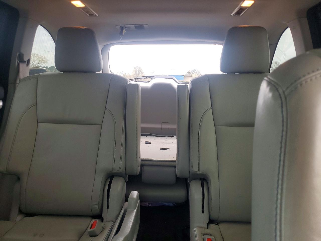 2018 TOYOTA HIGHLANDER XLE photo 10