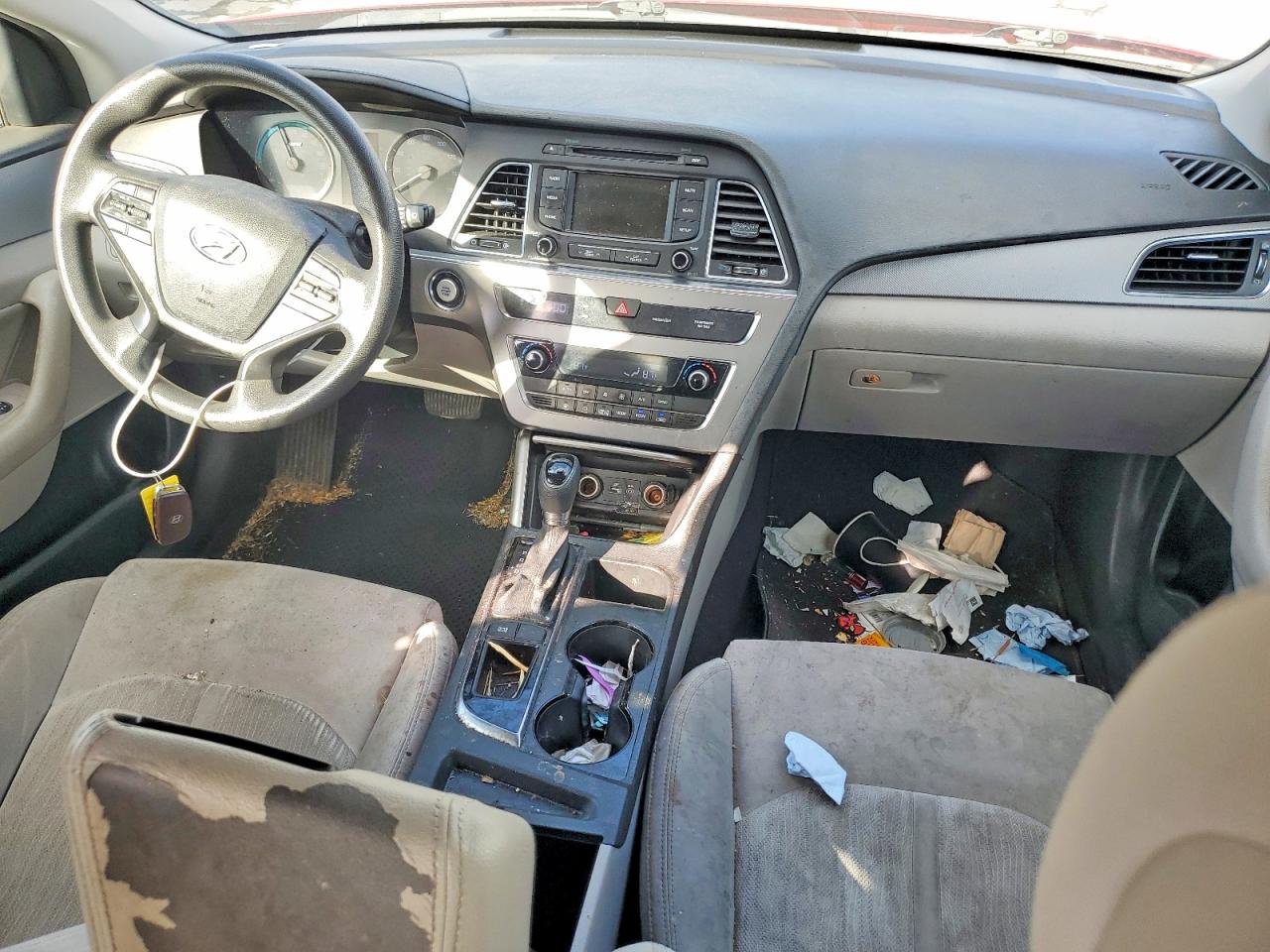 2016 HYUNDAI SONATA GL (MIDDLE-LOW) photo 22