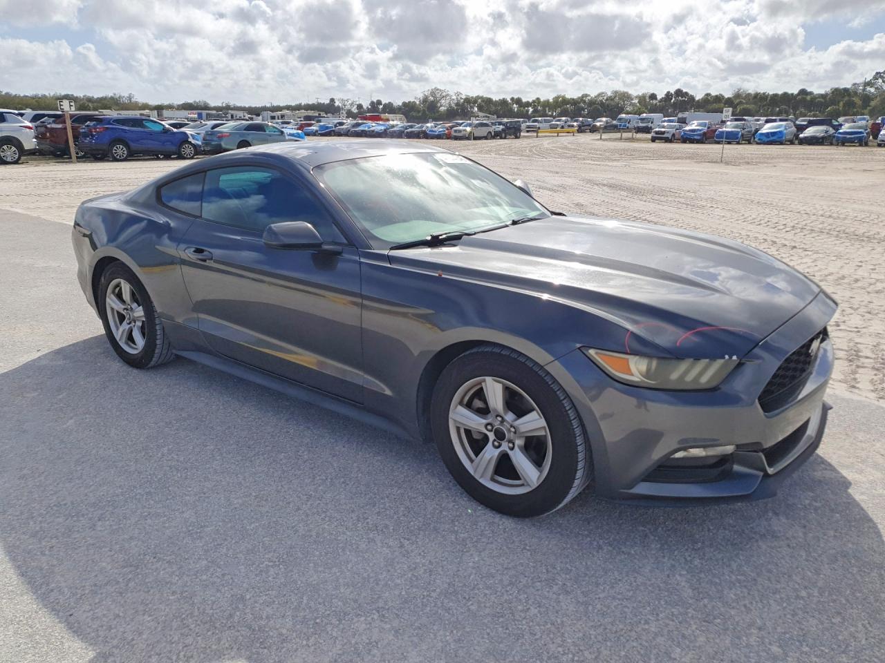 2016 FORD MUSTANG photo 7