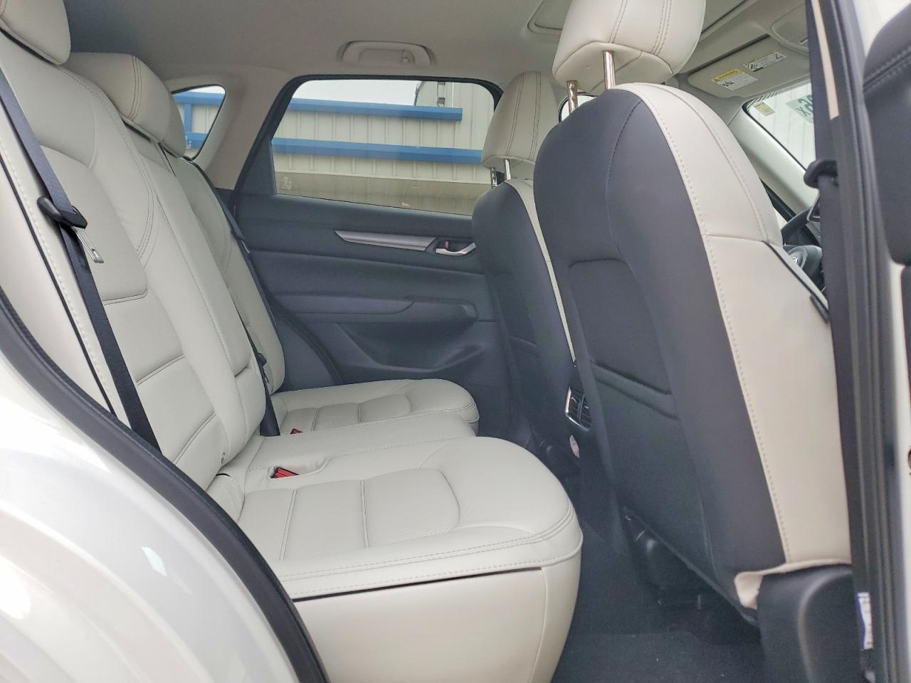 2025 MAZDA CX-5 PREFERRED photo 21