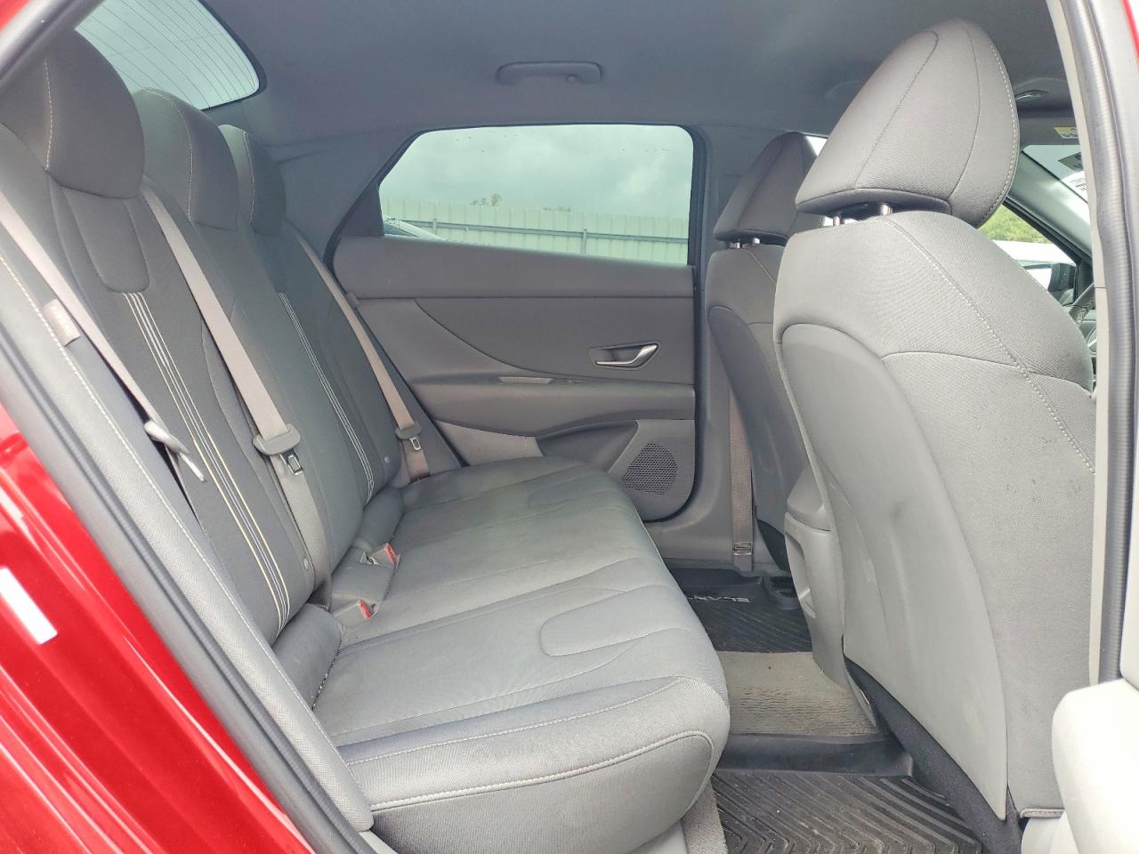2025 HYUNDAI ELANTRA SEL SPORT photo 19