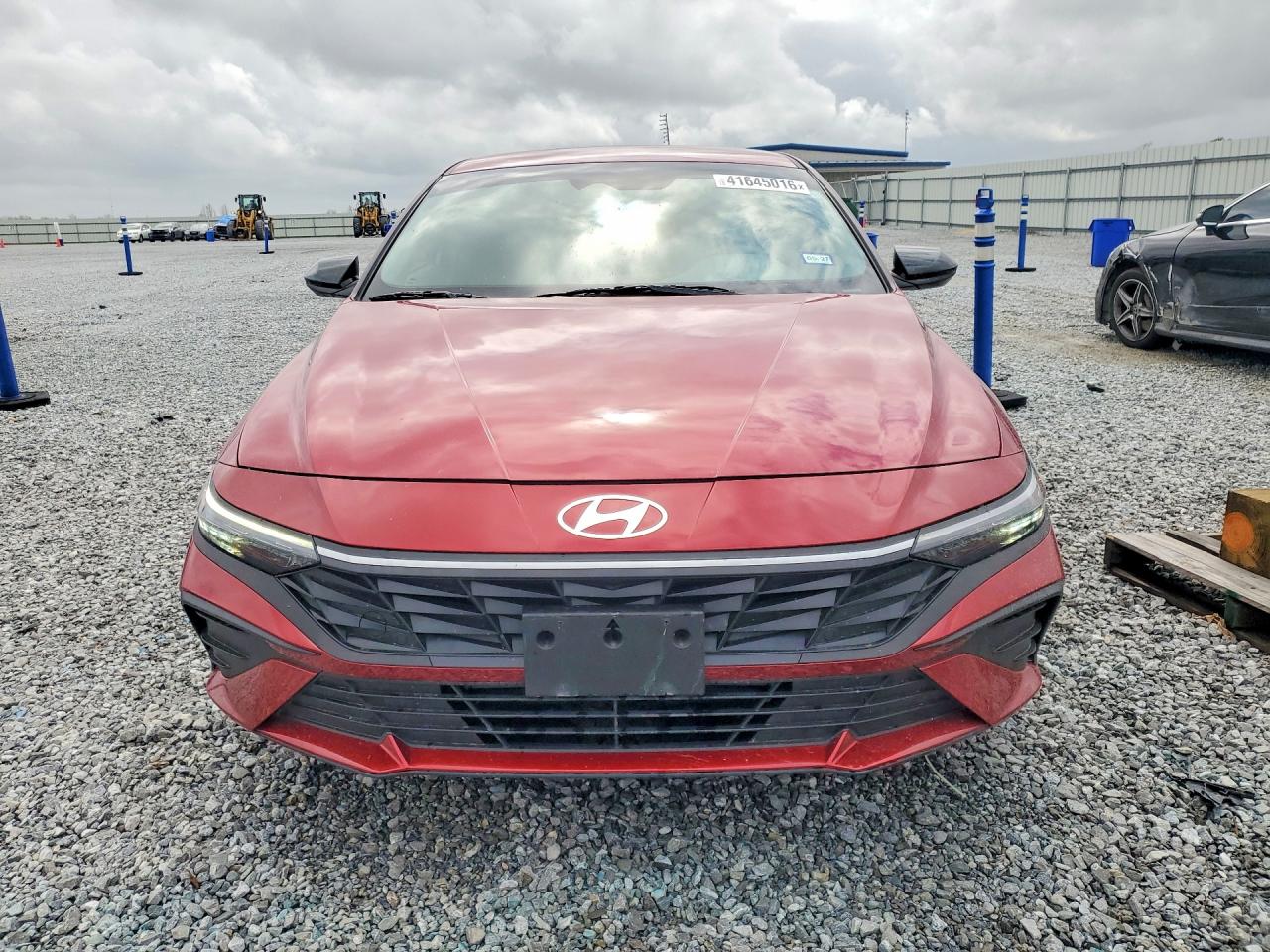 2025 HYUNDAI ELANTRA SEL SPORT photo 9