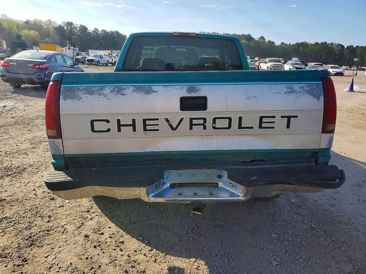 1994 CHEVROLET GMT-400 C1500 photo 6