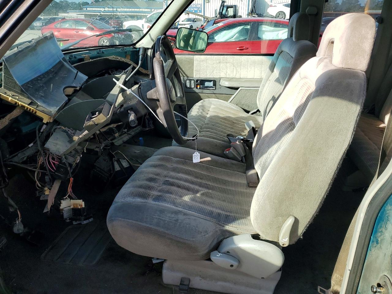 1994 CHEVROLET GMT-400 C1500 photo 7