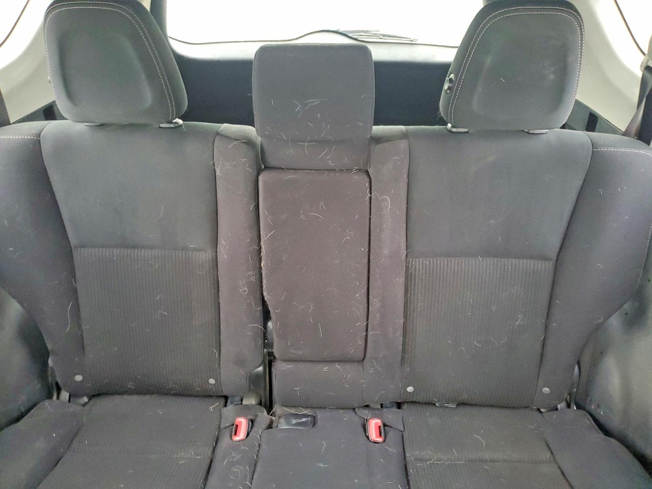 2013 TOYOTA RAV4 XLE photo 28
