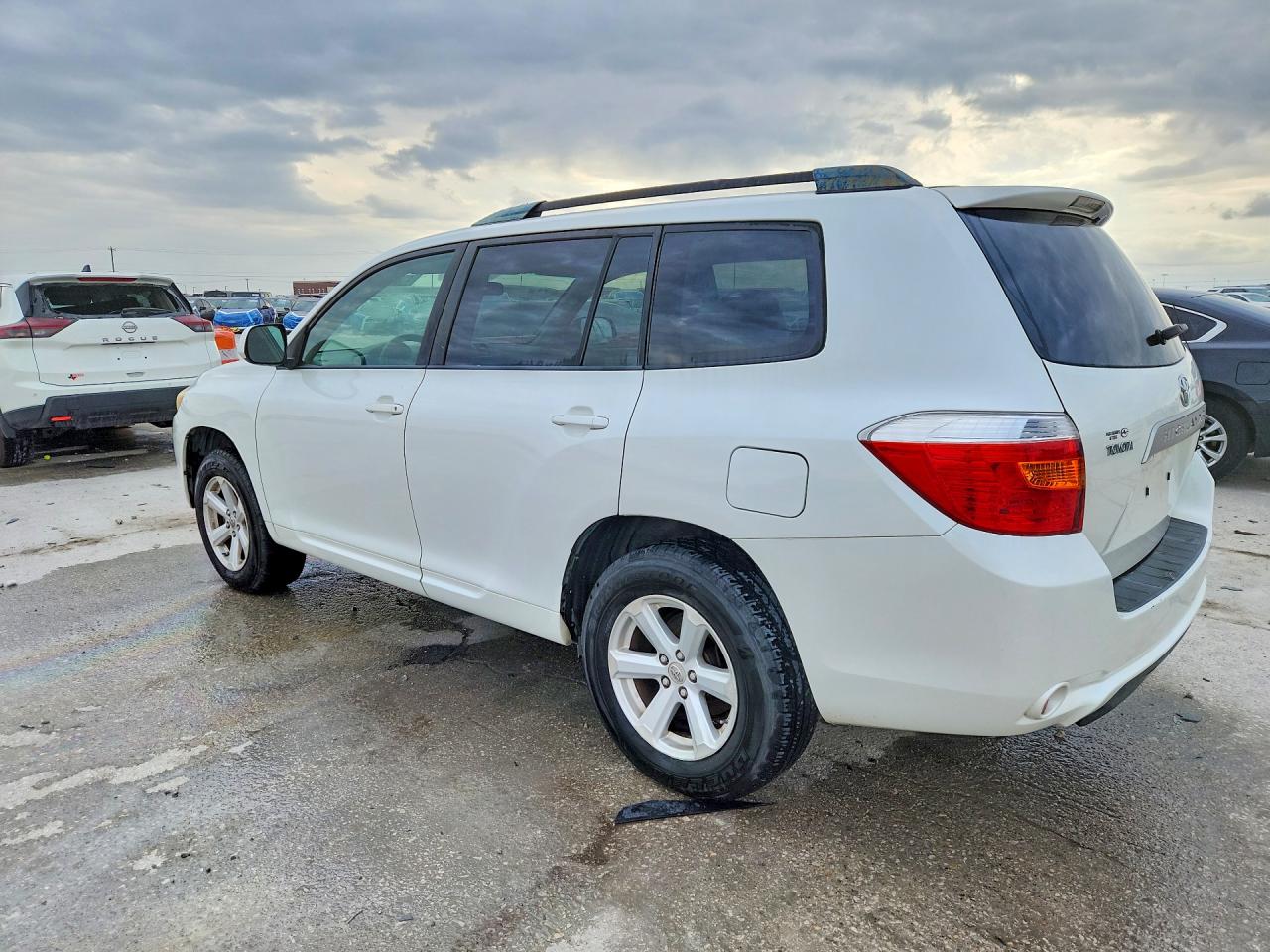 2008 TOYOTA HIGHLANDER BASE photo 2