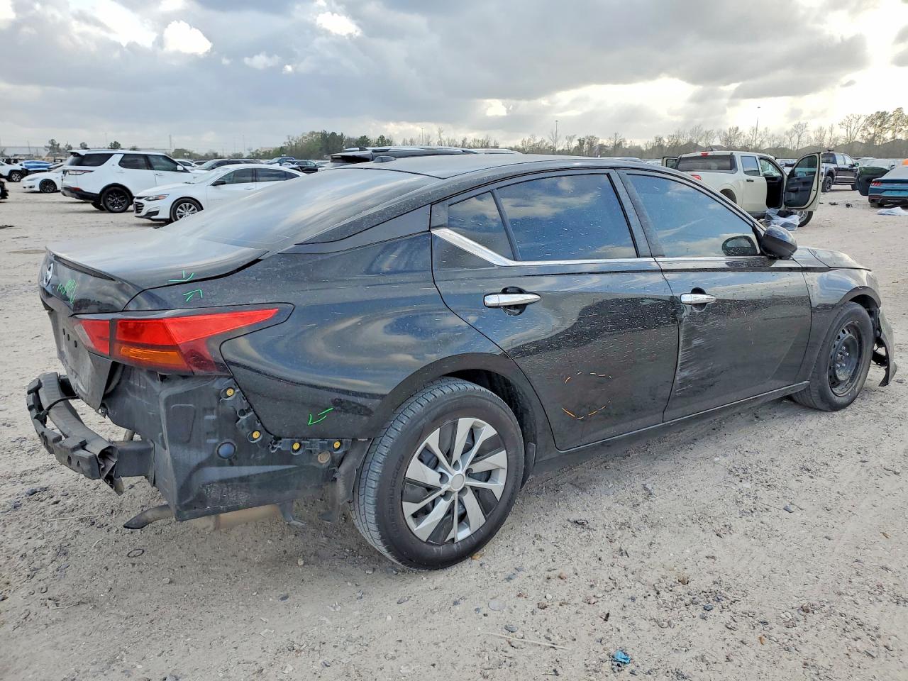 2019 NISSAN ALTIMA 2.5 S photo 3