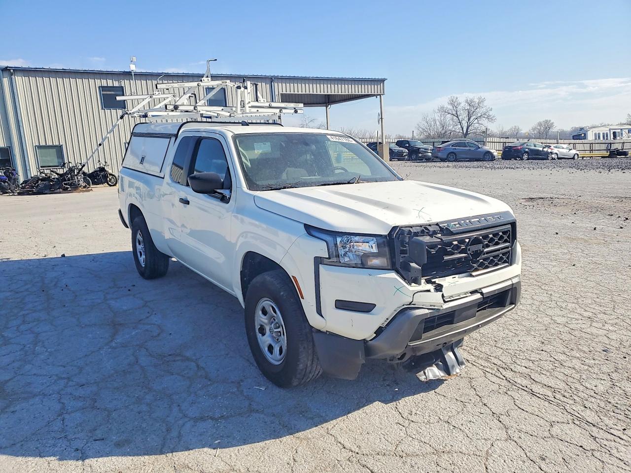 2024 NISSAN FRONTIER S photo 4