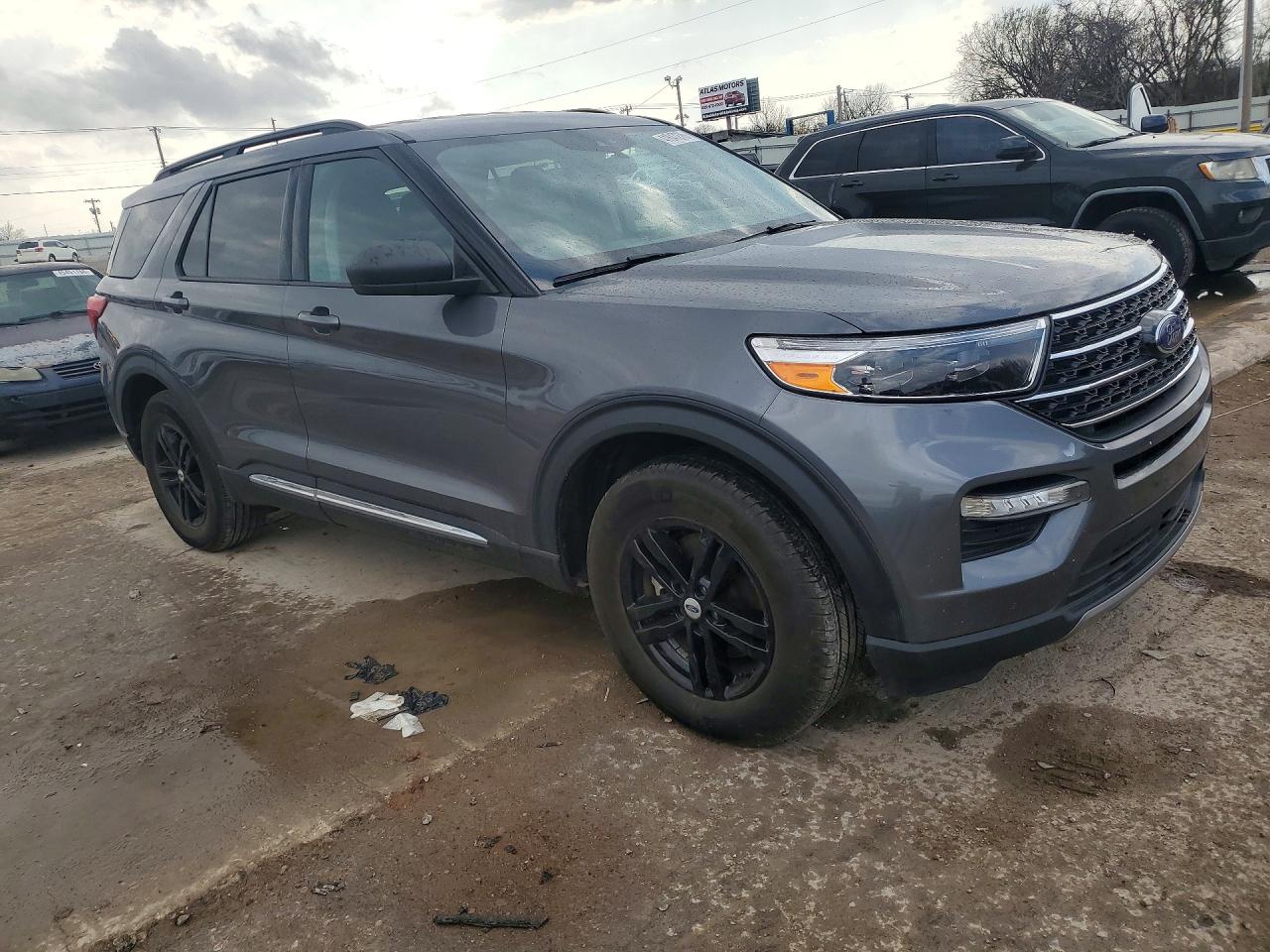 2021 FORD EXPLORER XLT photo 7