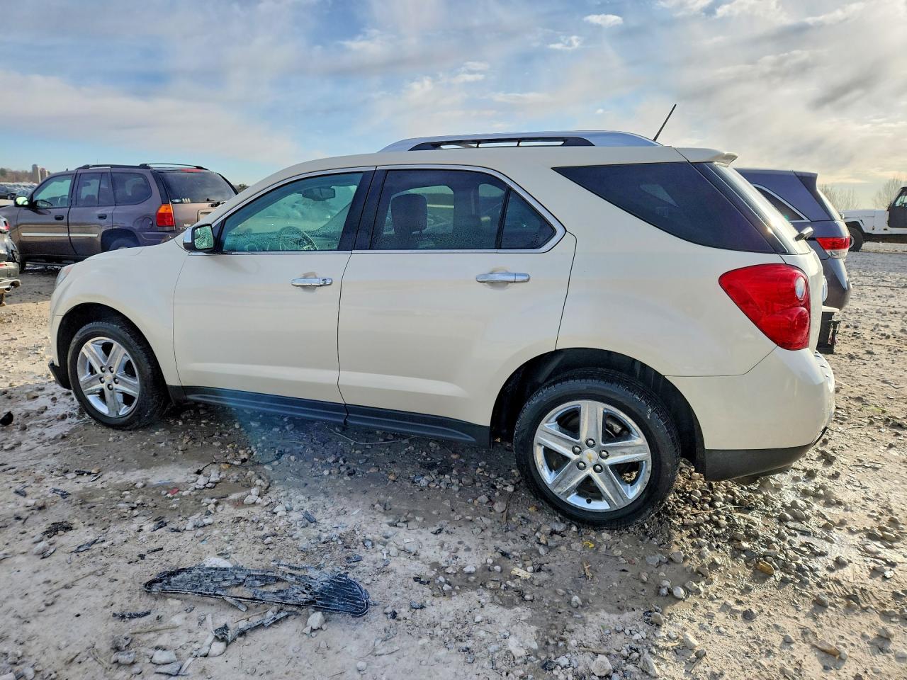 2014 CHEVROLET EQUINOX LTZ photo 2