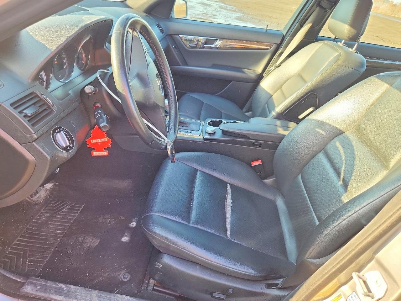 2010 MERCEDES-BENZ C 300 4MATIC photo 25