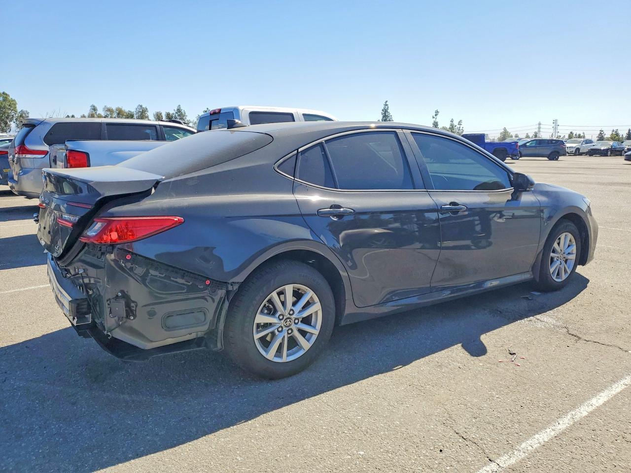 2025 TOYOTA CAMRY LE photo 3