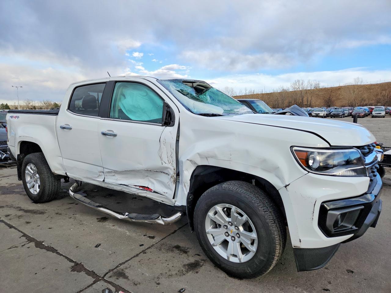 2022 CHEVROLET COLORADO LT photo 4