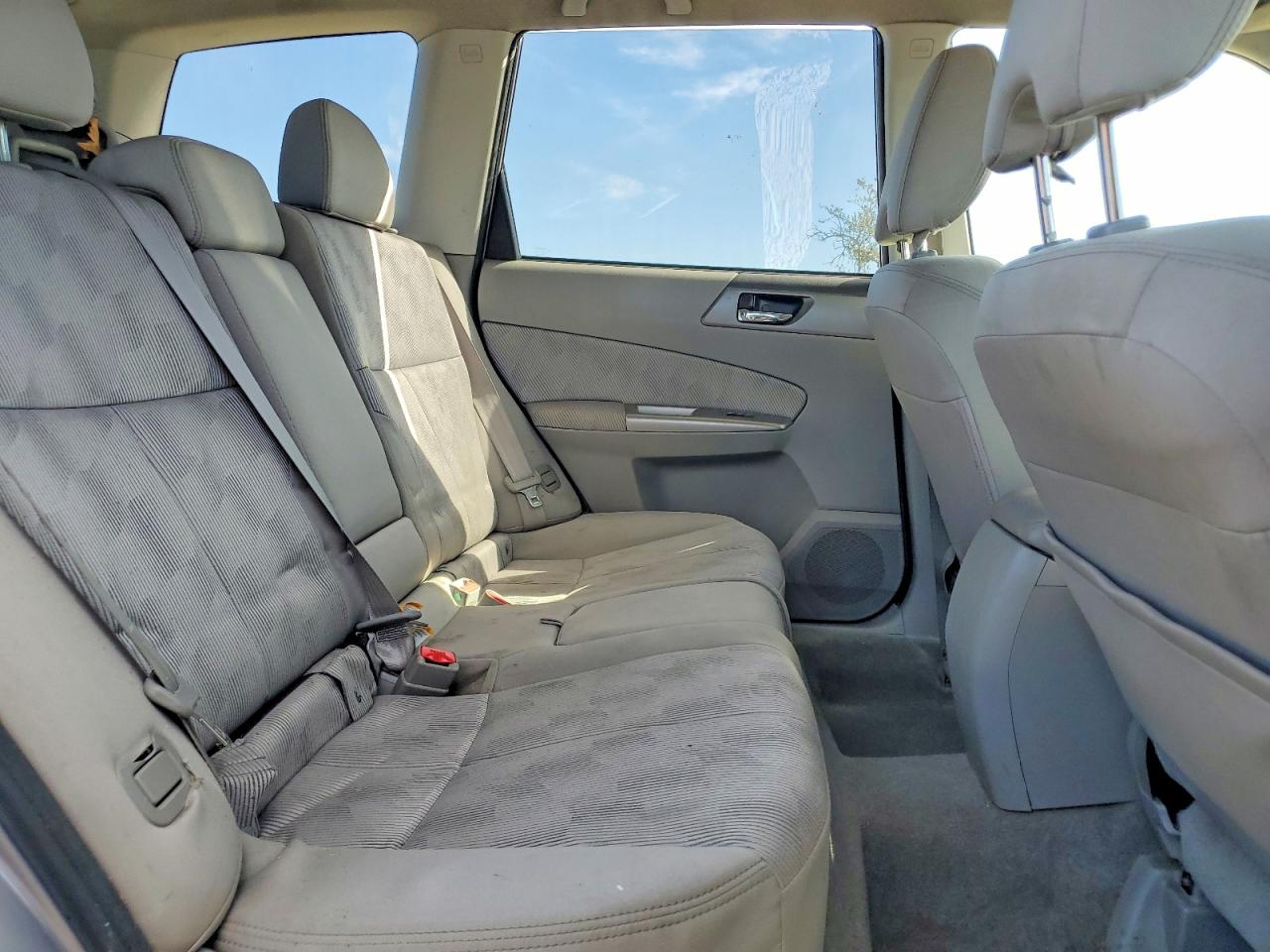 2010 SUBARU FORESTER 2.5X PREMIUM photo 21