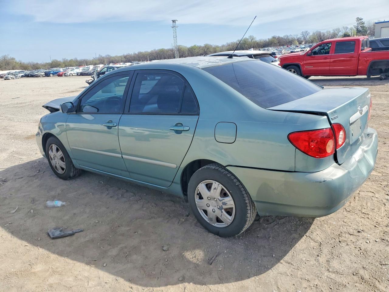 2006 TOYOTA COROLLA LE photo 2